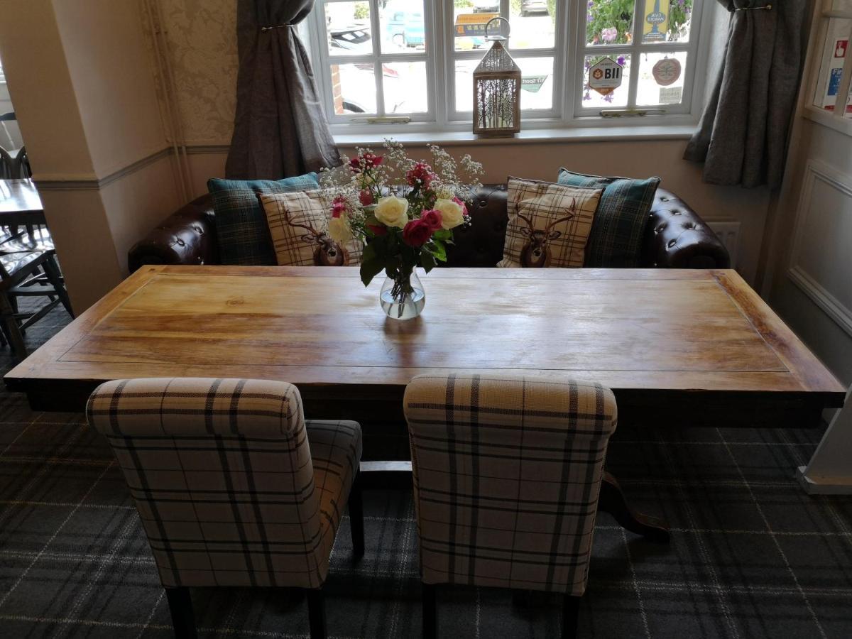 Woolpack Inn Chichester Esterno foto